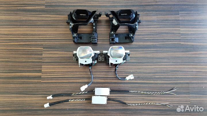 Bi-led линзы фар Toyota RAV4