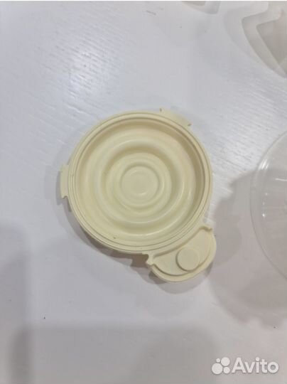 Молокоотсос medela электрический