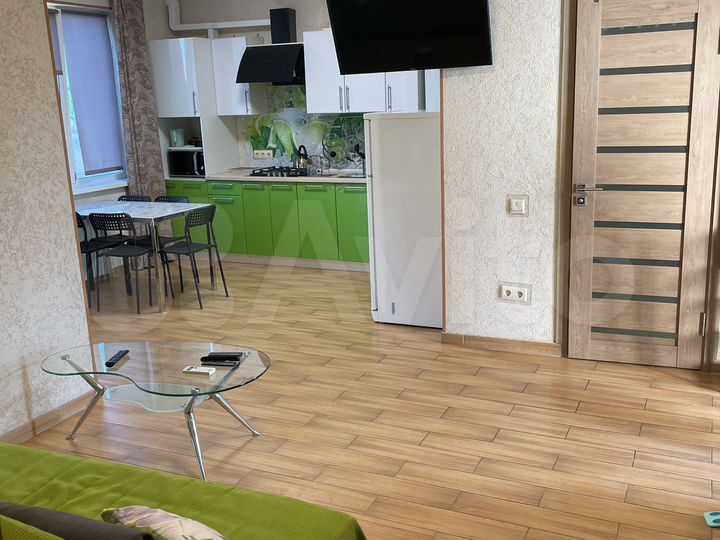 2-к. квартира, 50 м², 2/3 эт.