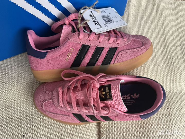 Кроссовки adidas gazelle indoor pink purple