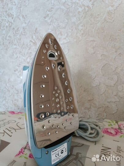 Утюг Alengo 1718