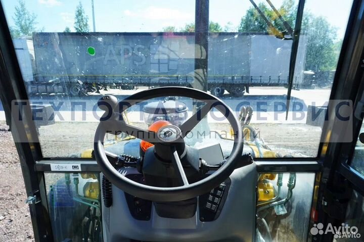 Экскаватор-погрузчик New Holland B110B, 2023