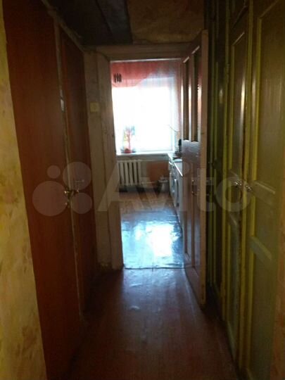 Комната 9,6 м² в 5-к., 2/3 эт.