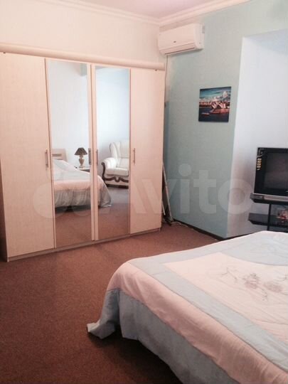 Дом 150 м² на участке 1 сот.