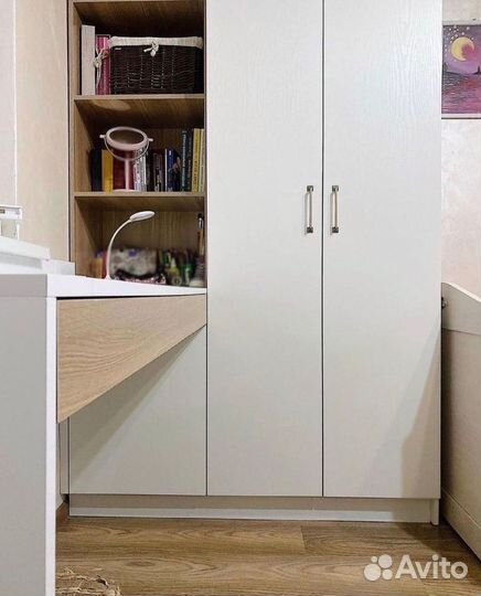 Шкаф стенка