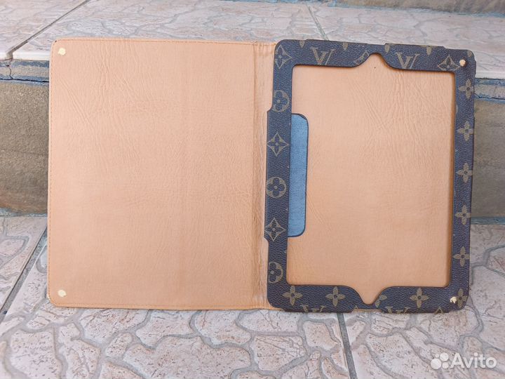 Чехол для iPad/др. планшета в стиле Louis Vuitton