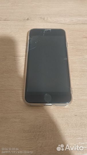 iPhone SE (2022), 128 ГБ