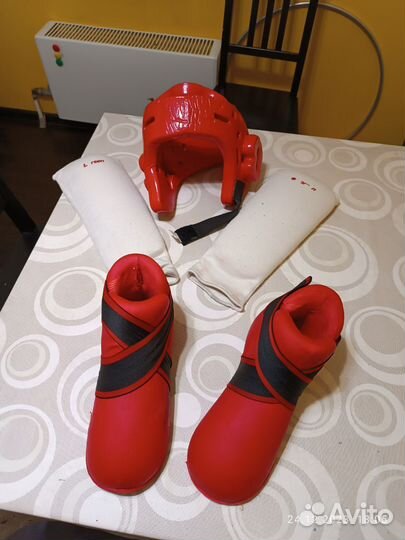 Продам два комплекта для тхэквондо