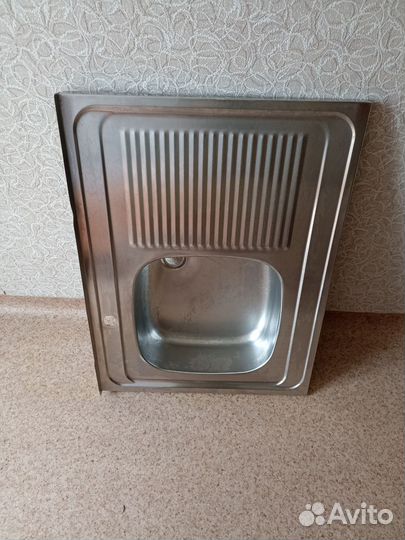 Продаю мойку нержавейка размер 60х80, б/у