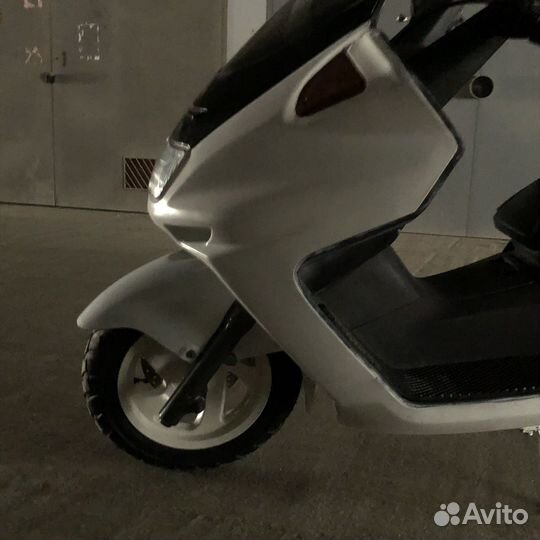 Yamaha majesty 250
