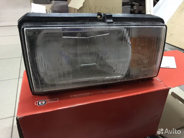 Фара правая ваз 2107