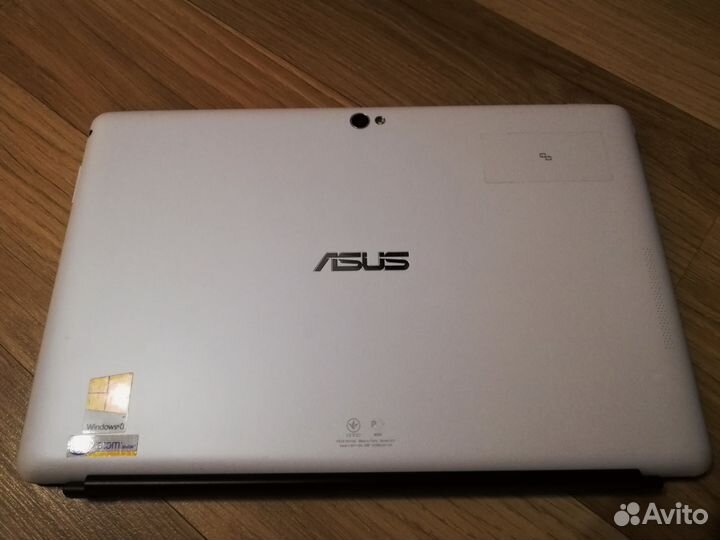 Планшет Asus VivoTab со съемной клавиатурой