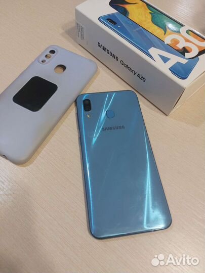 Телефон Samsung galaxy а30