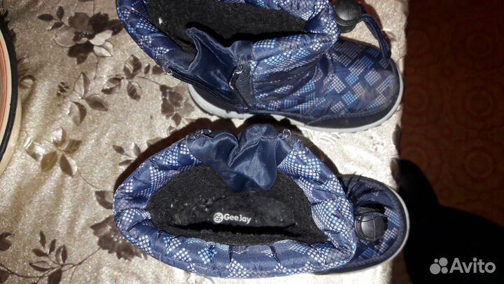 Детские зимние сапоги. 26 размер. GJ