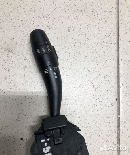 Переключатель подрулевой Hyundai i30