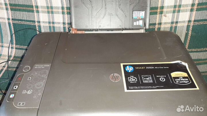 Принтер HP deskjet 2050A