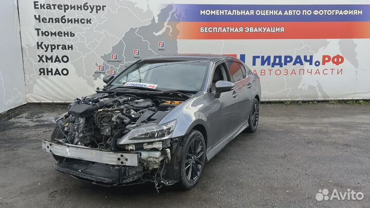 Направляющая переднего бампера левая Lexus GS350