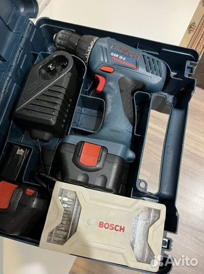 Шуруповёрт bosch GSR 12V, оригинал