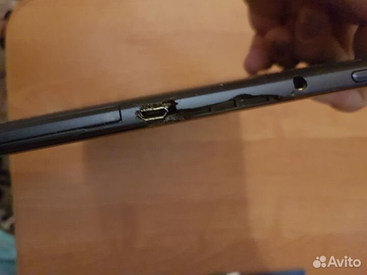 Планшет lenovo на запчасти