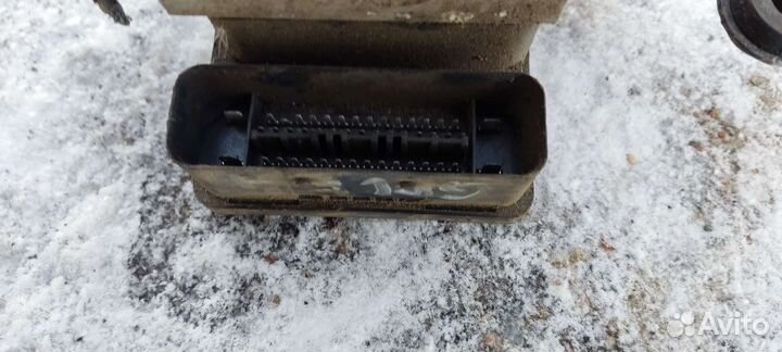 Блок abs Volkswagen Golf 4 1C0907379C