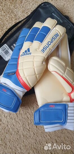 Вратарские перчатки adidas response Pro