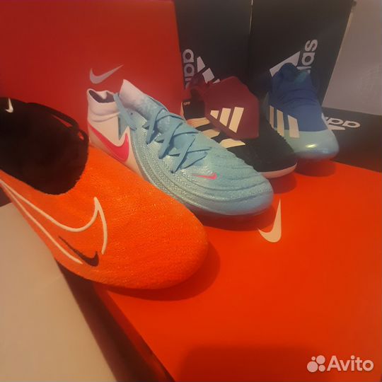 Бутсы, футзалки,сороканожки в наличии в Барнауле