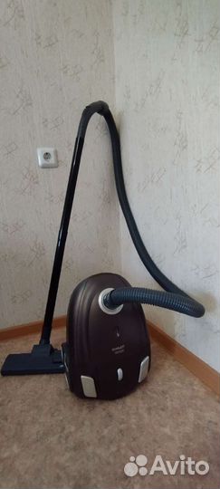 Пылесос Scarlett