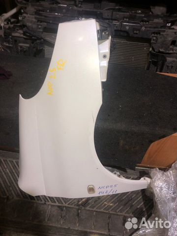 Крыло переднее правое Toyota Funcargo NCP20