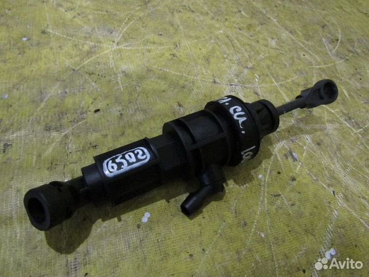 Главный цилиндр сцепления Mitsubishi ASX 10-15г 65