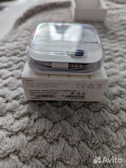 Наушники earpods headphone plug