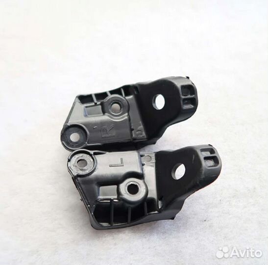 Ремкомплект крепления фар Toyota Vellfire