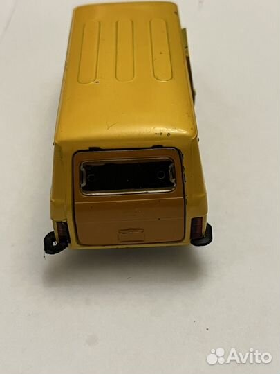 Модель автомобиля раф 2203 маршрутное такси