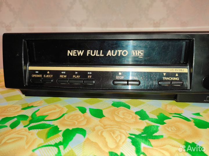 Видеомагнитофон кассетный Sarp VC6V3BJ