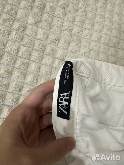 Белые джинсы штаны Zara