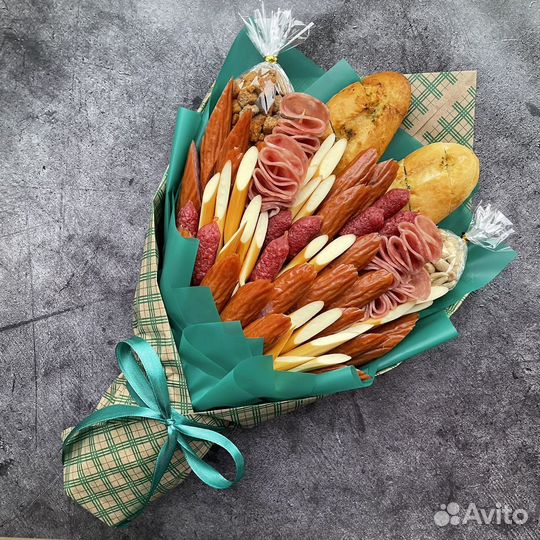 Букеты и подарки мужчинам