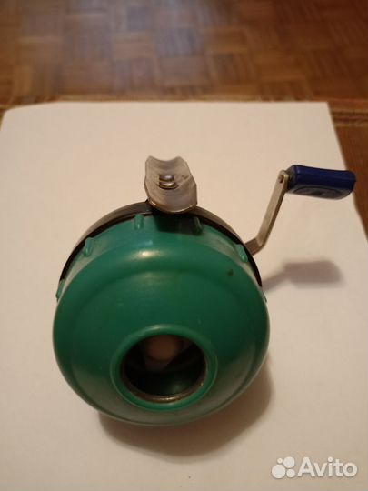 Катушка советская рыболовная