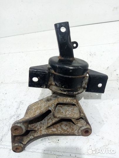 Опора двигателя левая Chevrolet Aveo 1 (T200)