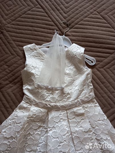 Нарядные платья доя девочки