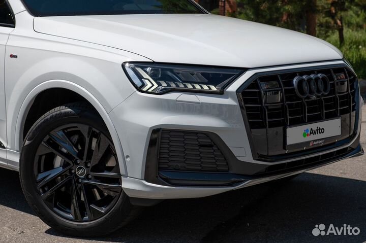 Audi Q7 3.0 AT, 2021, 18 000 км