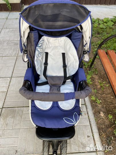 Коляска прогулочная