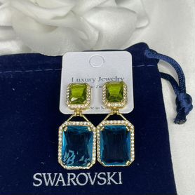 Серьги гвоздики Swarovski Zirconia