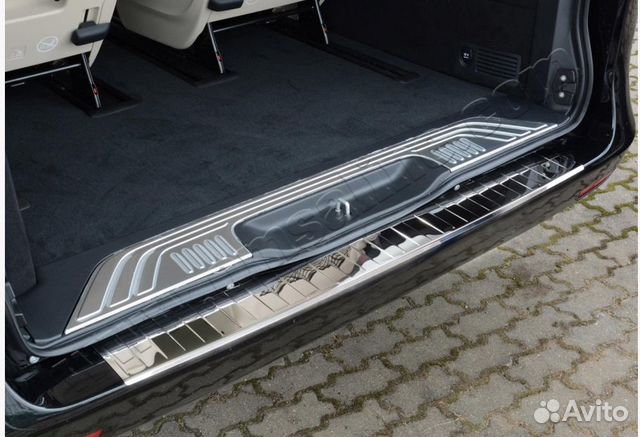 Хром накладка на задний бампер Vito 447