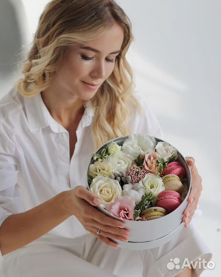 Купить красивые цветы в коробке