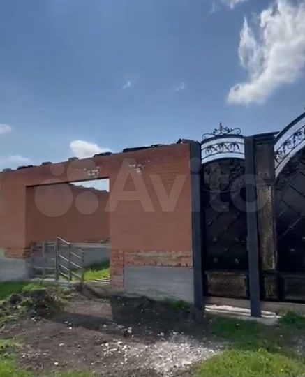 Дом 12 м² на участке 10 сот.