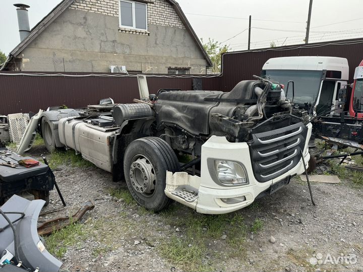 Разобрали DAF XF 106 Евро 6 2014 год