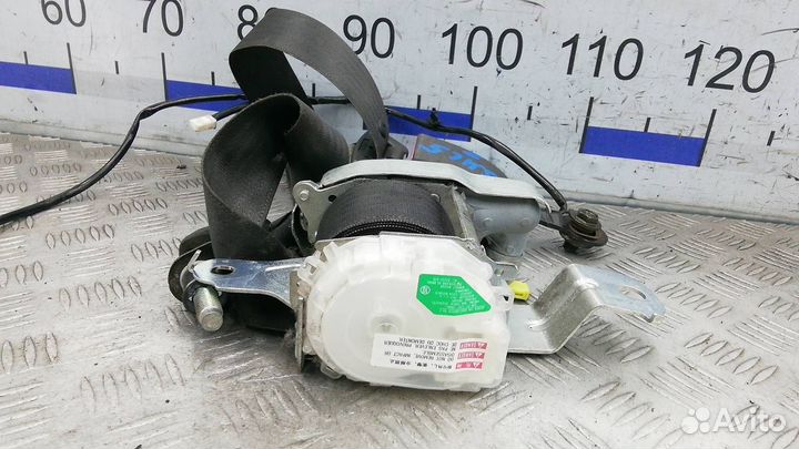 Ремень безопасности Nissan Pathfinder R51 2006