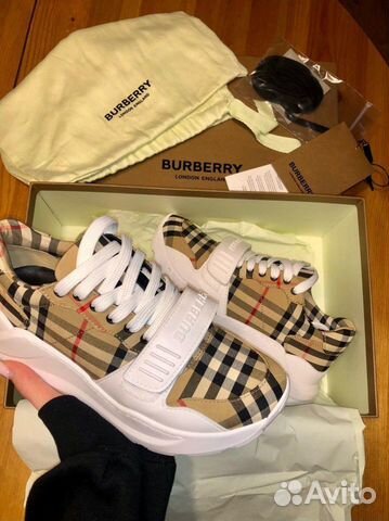 Кроссовки Burberry оригинал новые