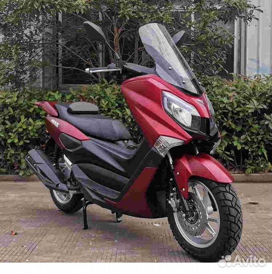 Макси скутер Vento MAX