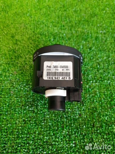 Переключатель света фар Volkswagen Golf 5 BLF