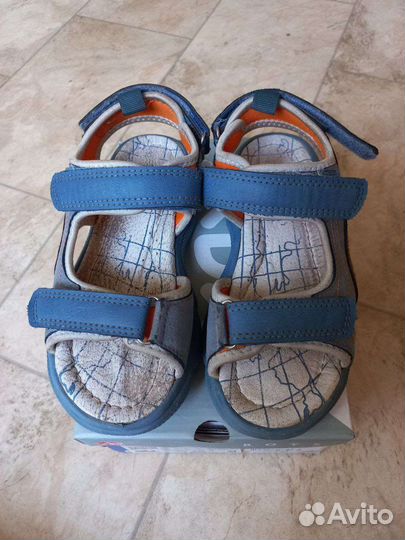 Босоножки детские